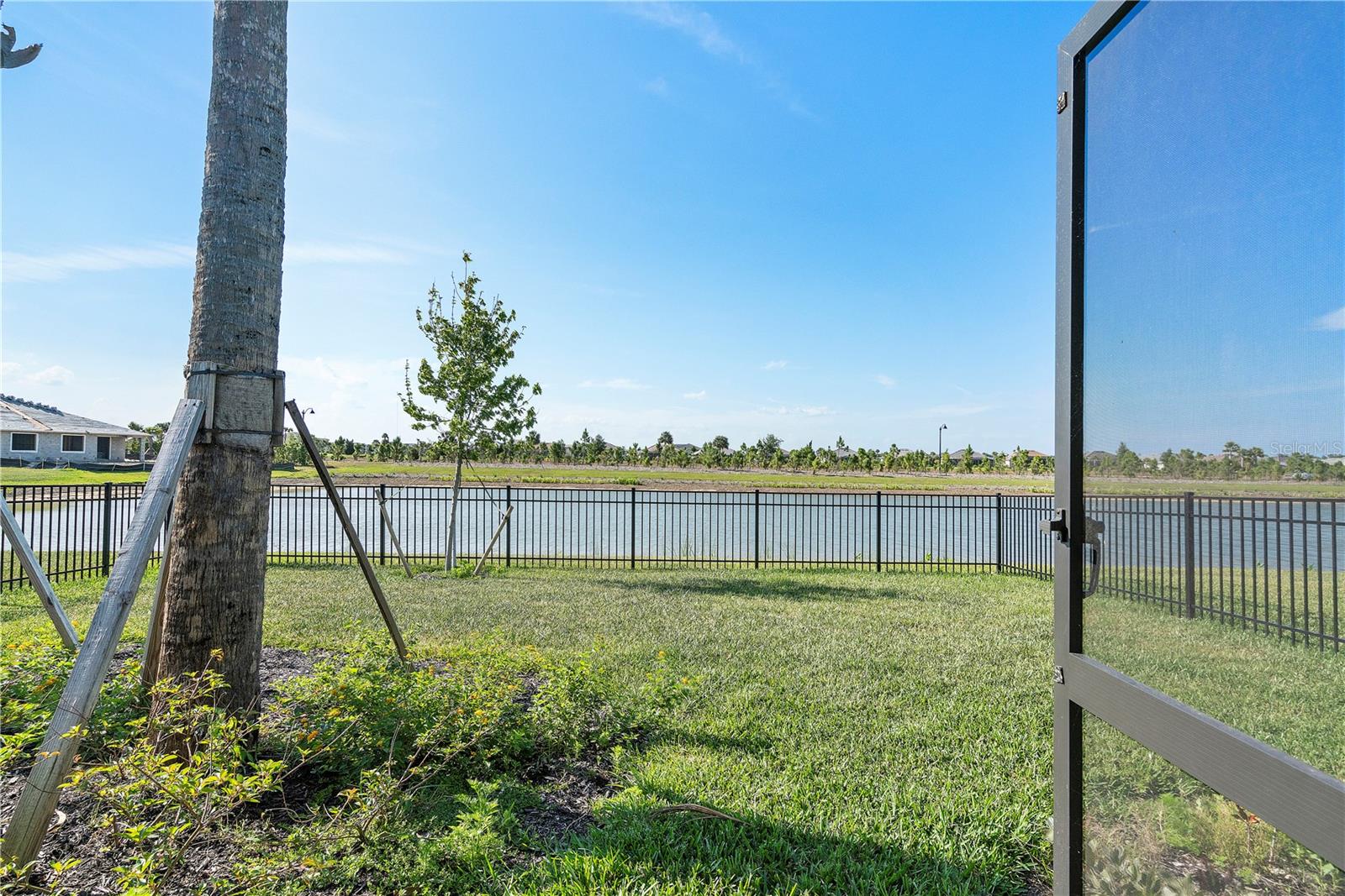 Image 21 of 40 For 43847 Blue Heron Lane