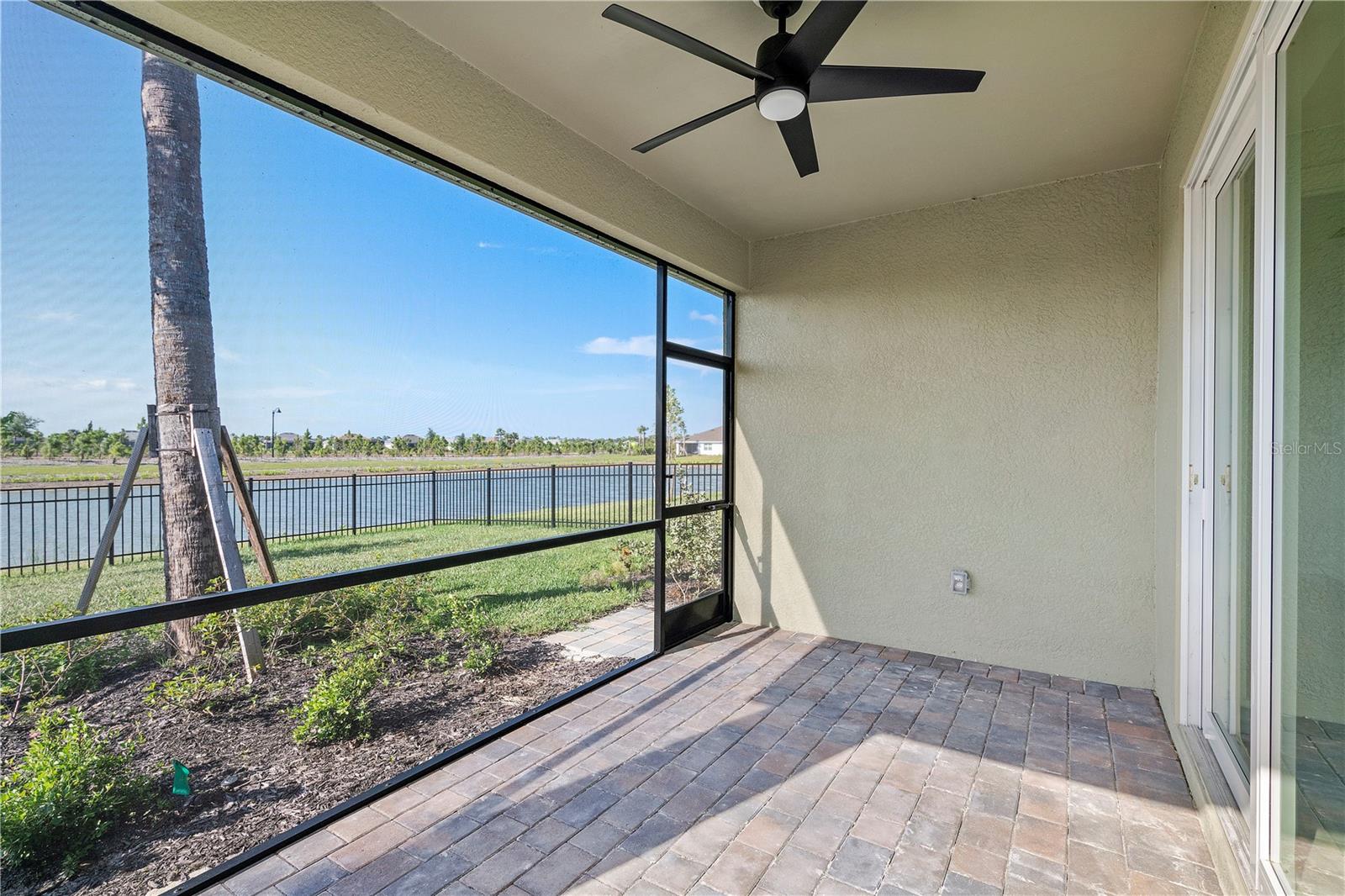 Image 23 of 40 For 43847 Blue Heron Lane