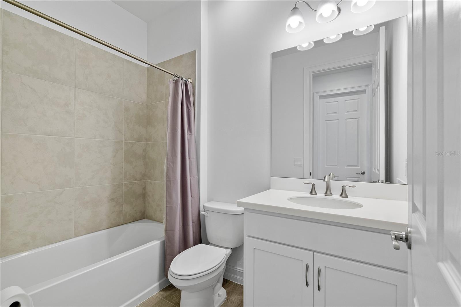 Image 7 of 40 For 43847 Blue Heron Lane