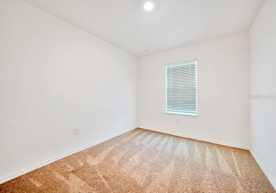 Image 16 of 19 For 23121 Newcun Avenue