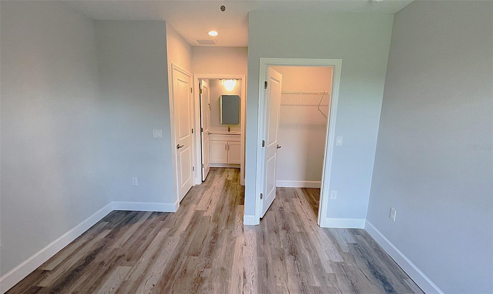 Image 14 of 72 For 12258 Henley Avenue A&b