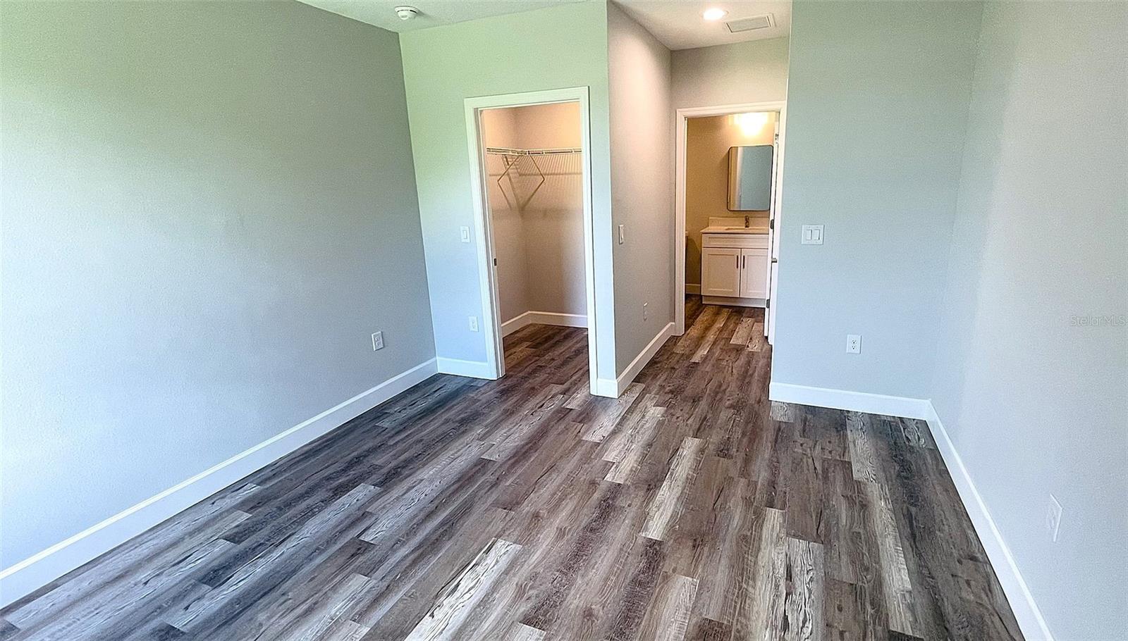 Image 51 of 72 For 12258 Henley Avenue A&b