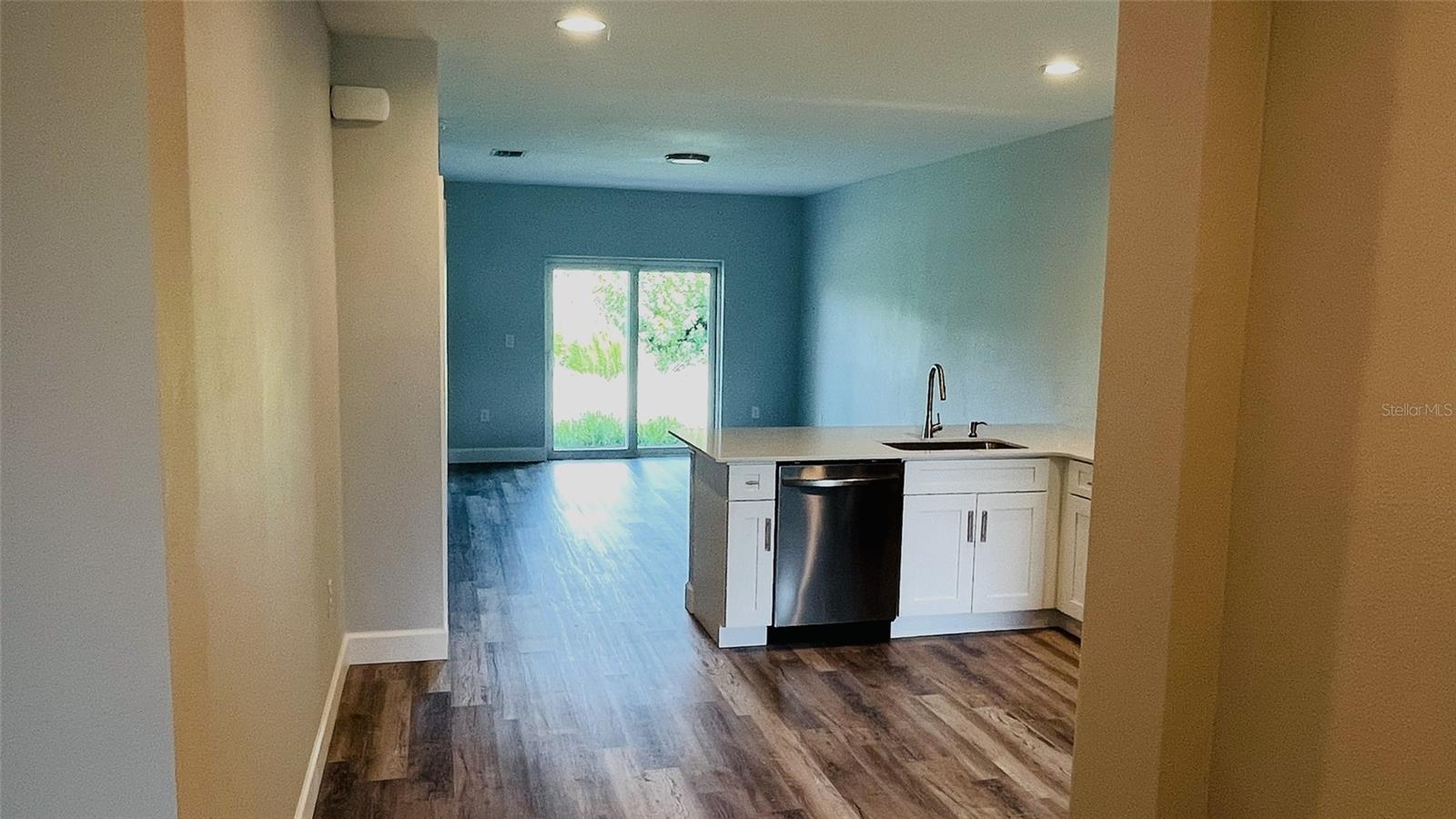 Image 9 of 72 For 12258 Henley Avenue A&b