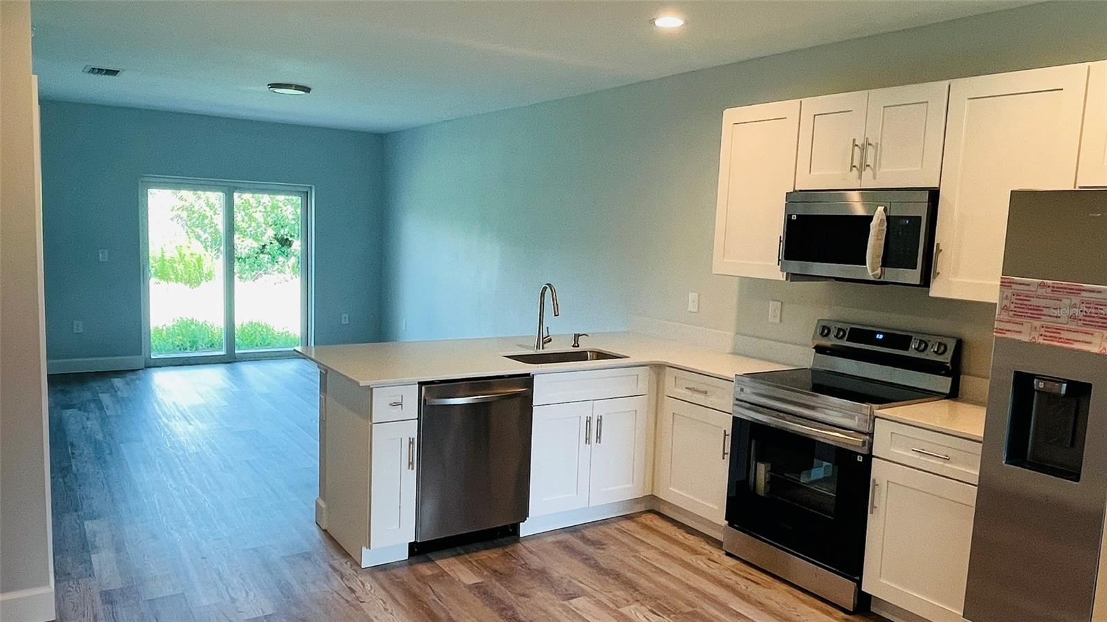 Image 3 of 38 For 12258 Henley Avenue A