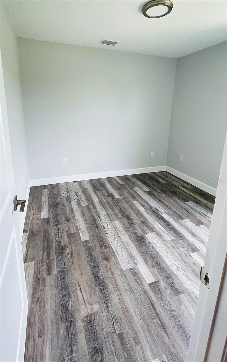 Image 26 of 39 For 12258 Henley Avenue B