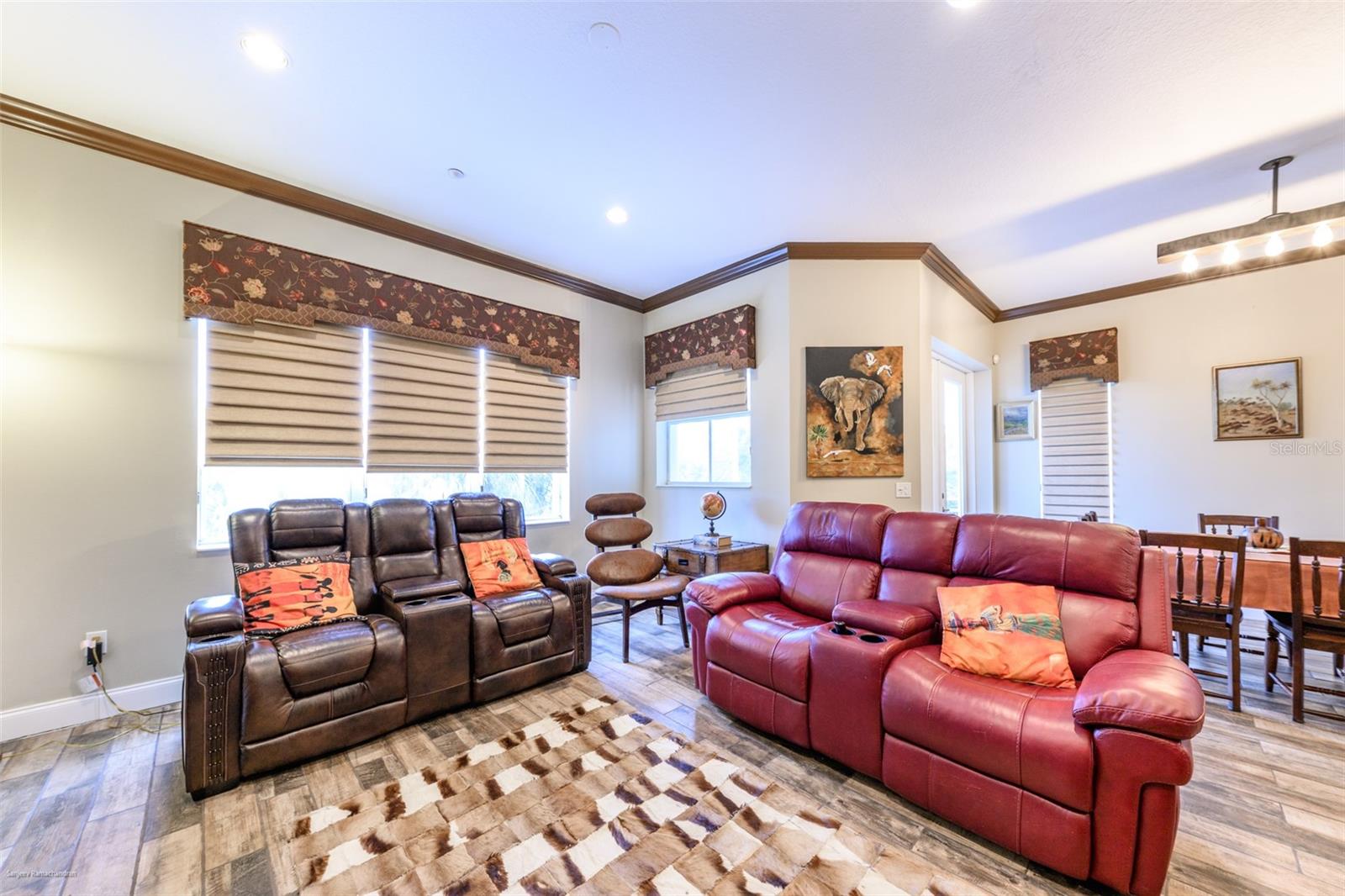 Image 17 of 59 For 10300 Tarpon Landings Terrace 4