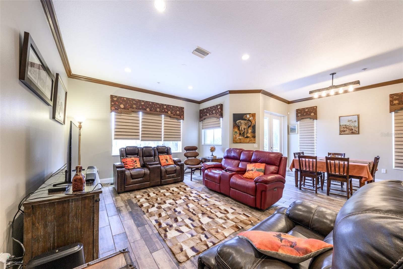 Image 18 of 59 For 10300 Tarpon Landings Terrace 4