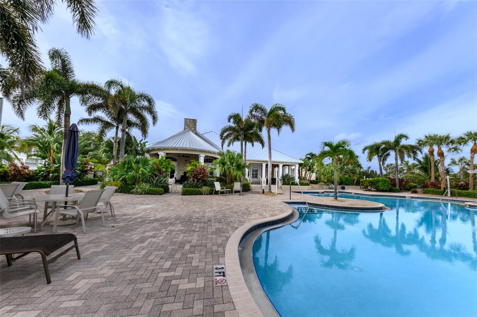 Image 68 of 71 For 10300 Tarpon Landings Terrace 4