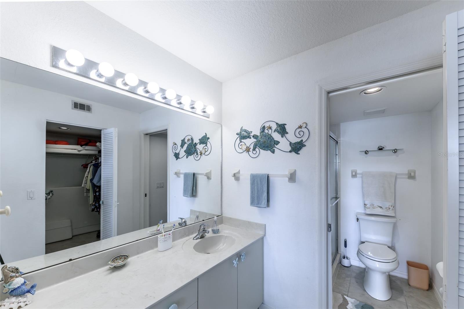 Image 31 of 51 For 220 Coldeway Drive 112