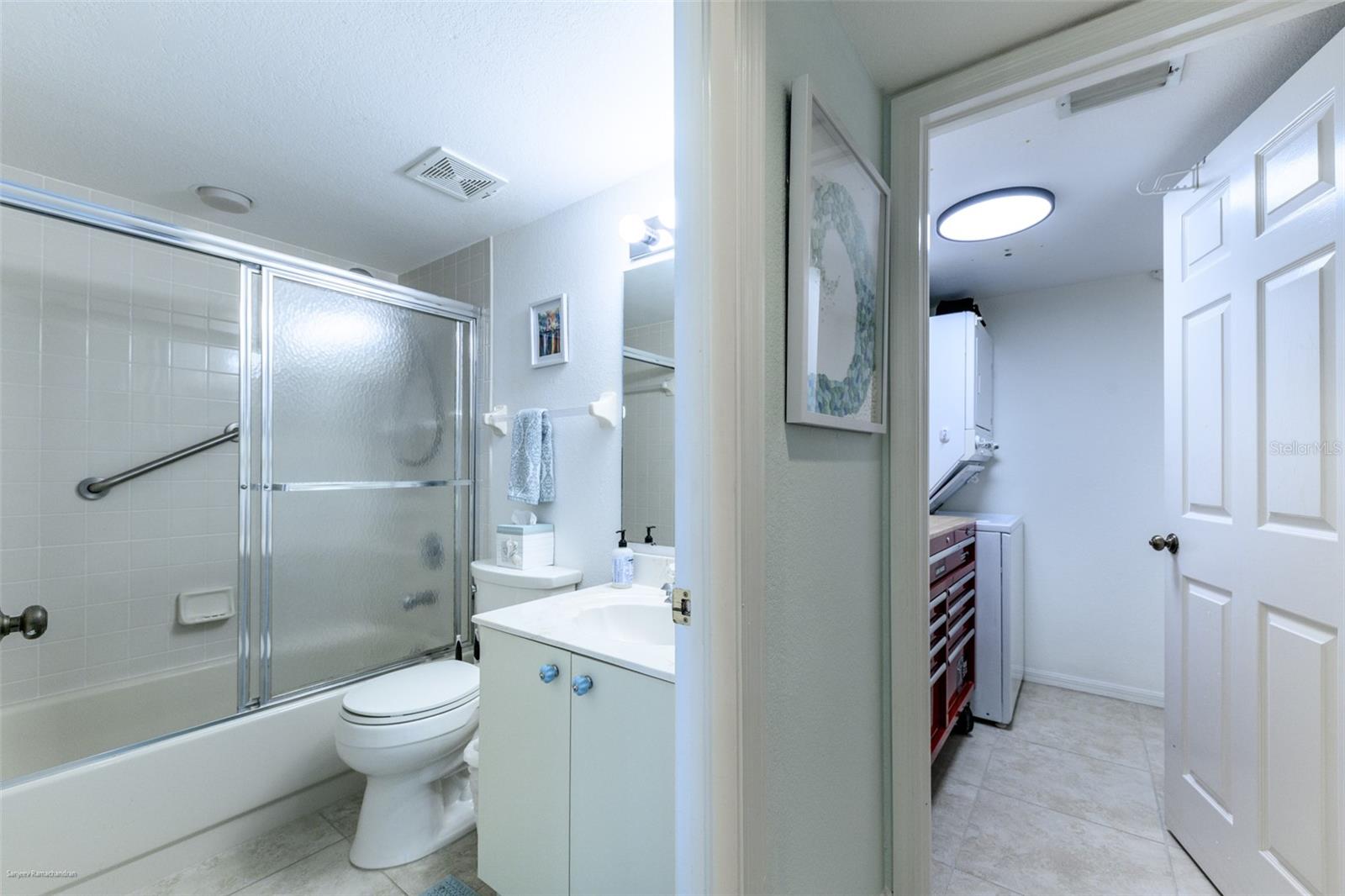 Image 34 of 51 For 220 Coldeway Drive 112