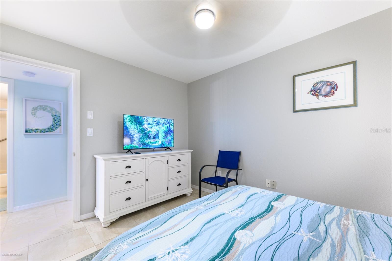 Image 38 of 51 For 220 Coldeway Drive 112