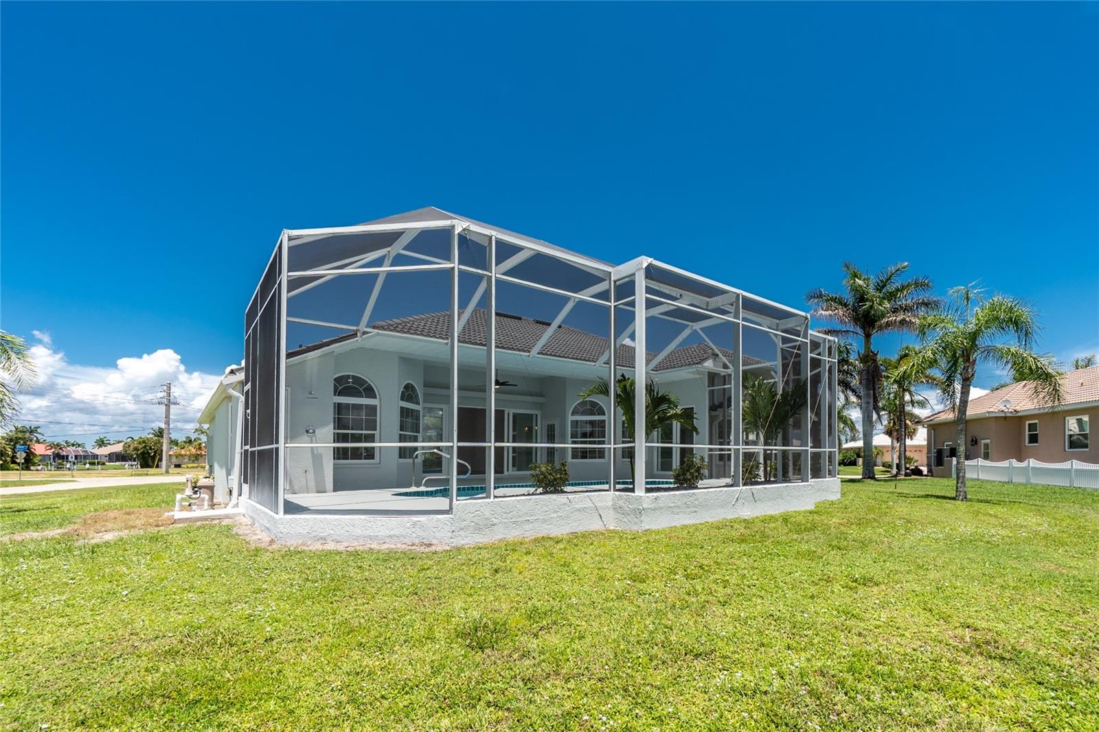 Image 41 of 51 For 443 Madrid Boulevard