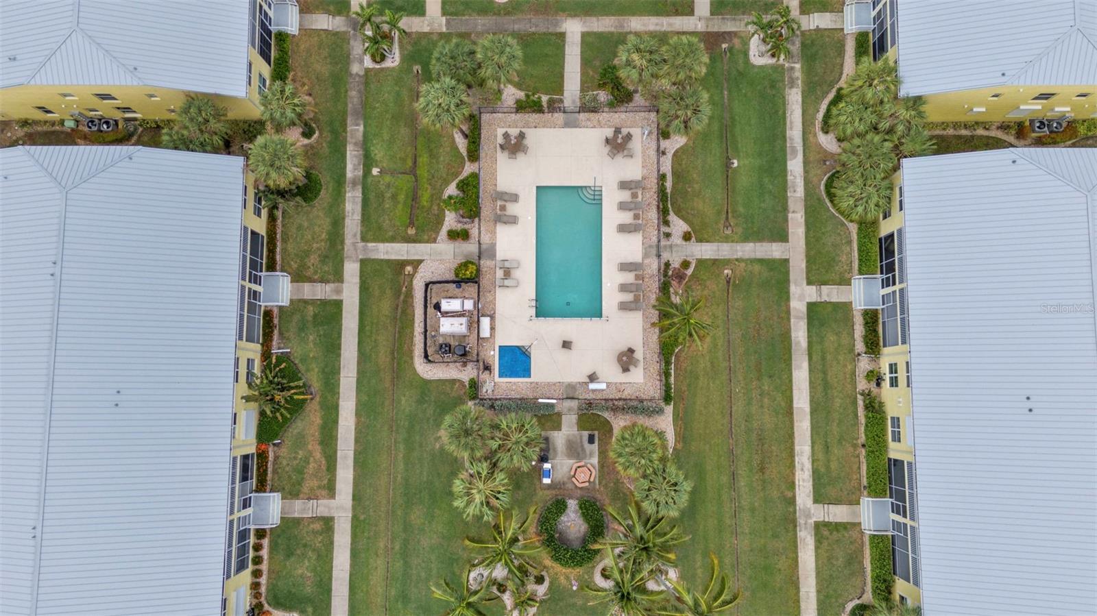 Image 7 of 43 For 2000 Bal Harbor Boulevard 321