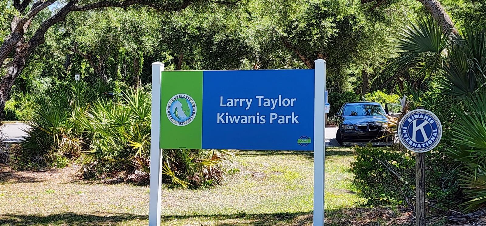 Image 53 of 73 For 538 Grenada Street