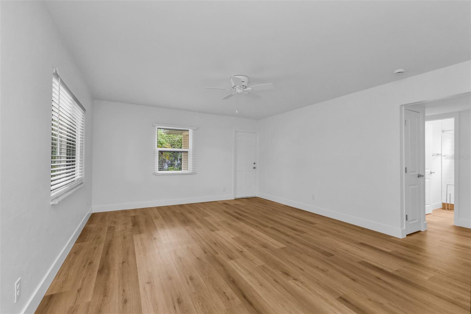 Image 5 of 89 For 418 Durrance Street