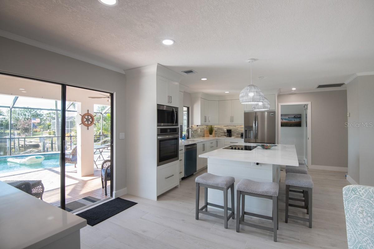 Image 12 of 42 For 915 Don Juan Court