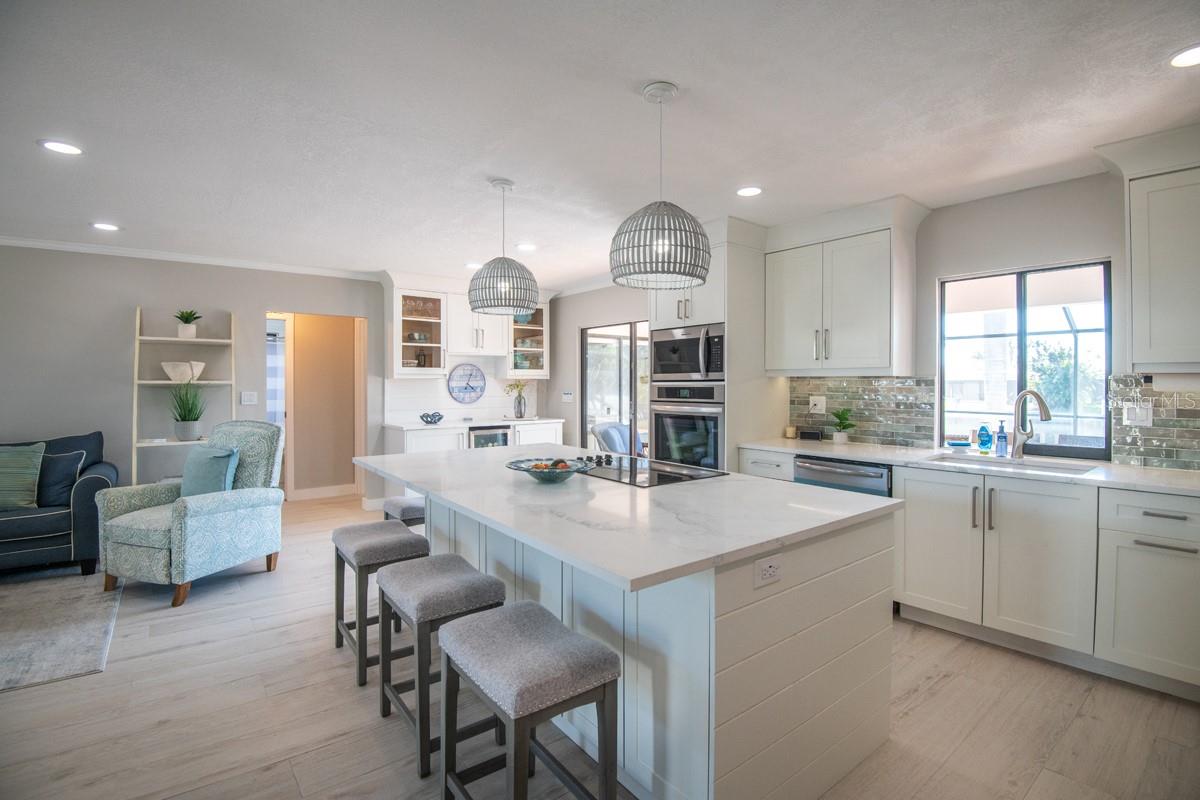 Image 7 of 42 For 915 Don Juan Court