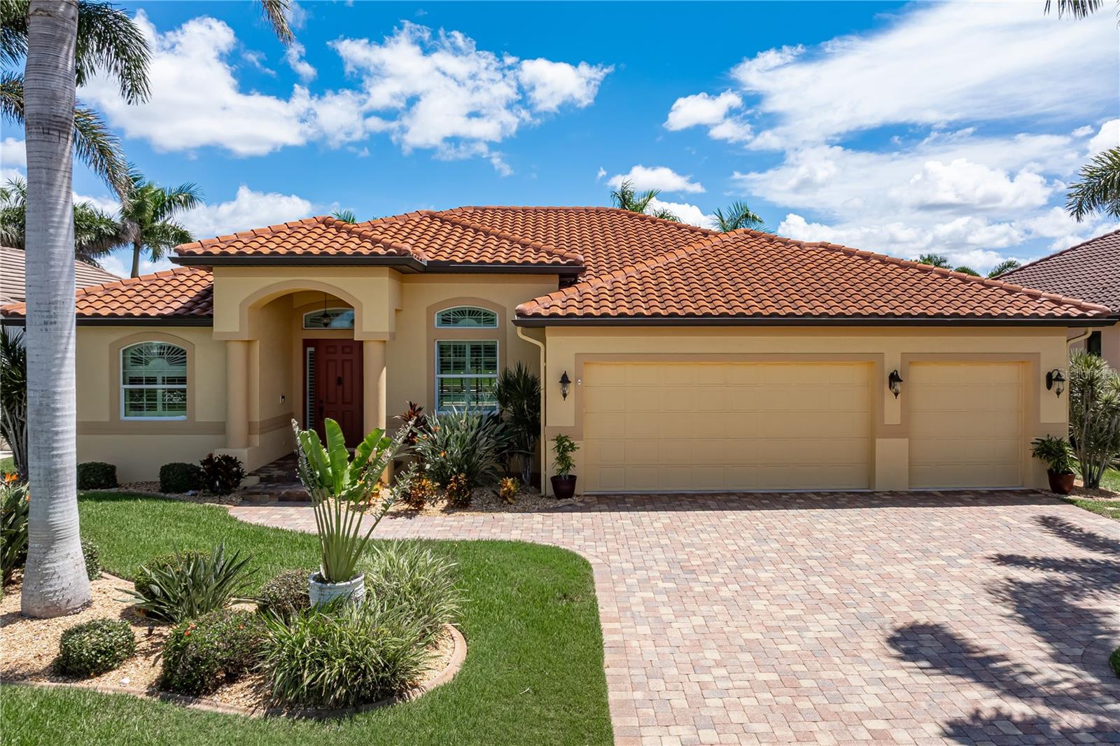 Details for 48 Tropicana Drive, PUNTA GORDA, FL 33950