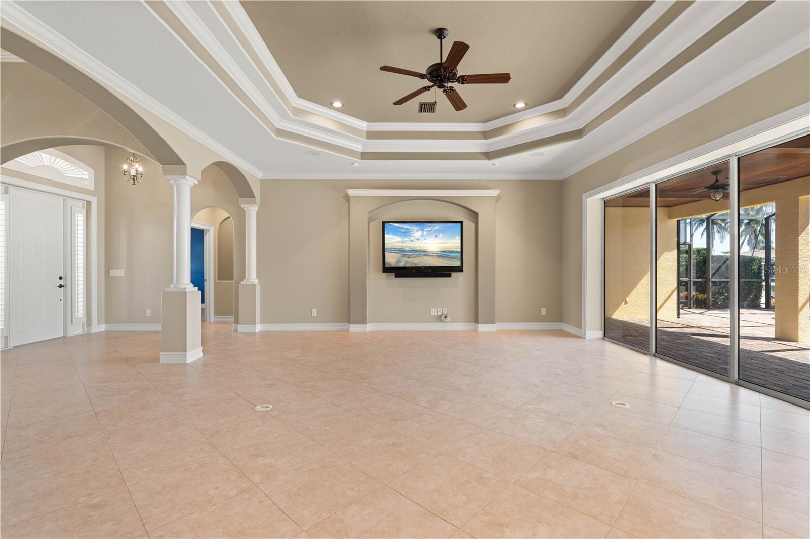 Image 29 of 83 For 48 Tropicana Drive