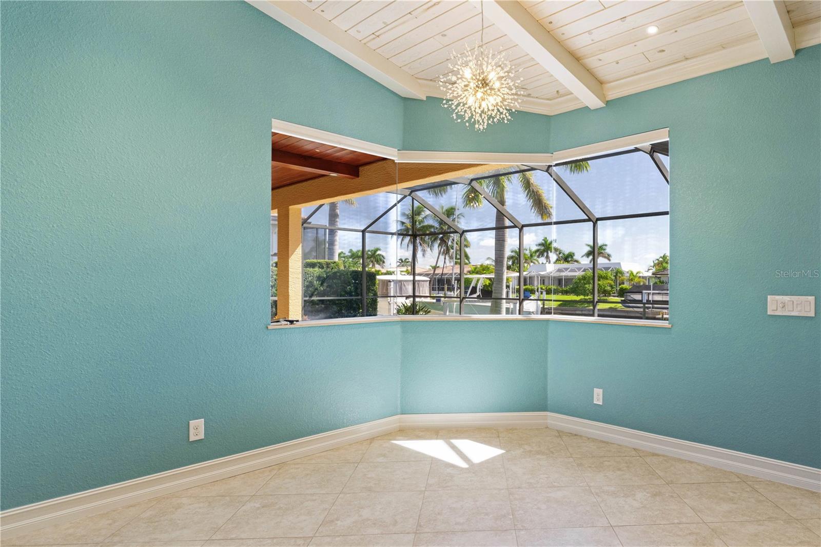 Image 39 of 83 For 48 Tropicana Drive