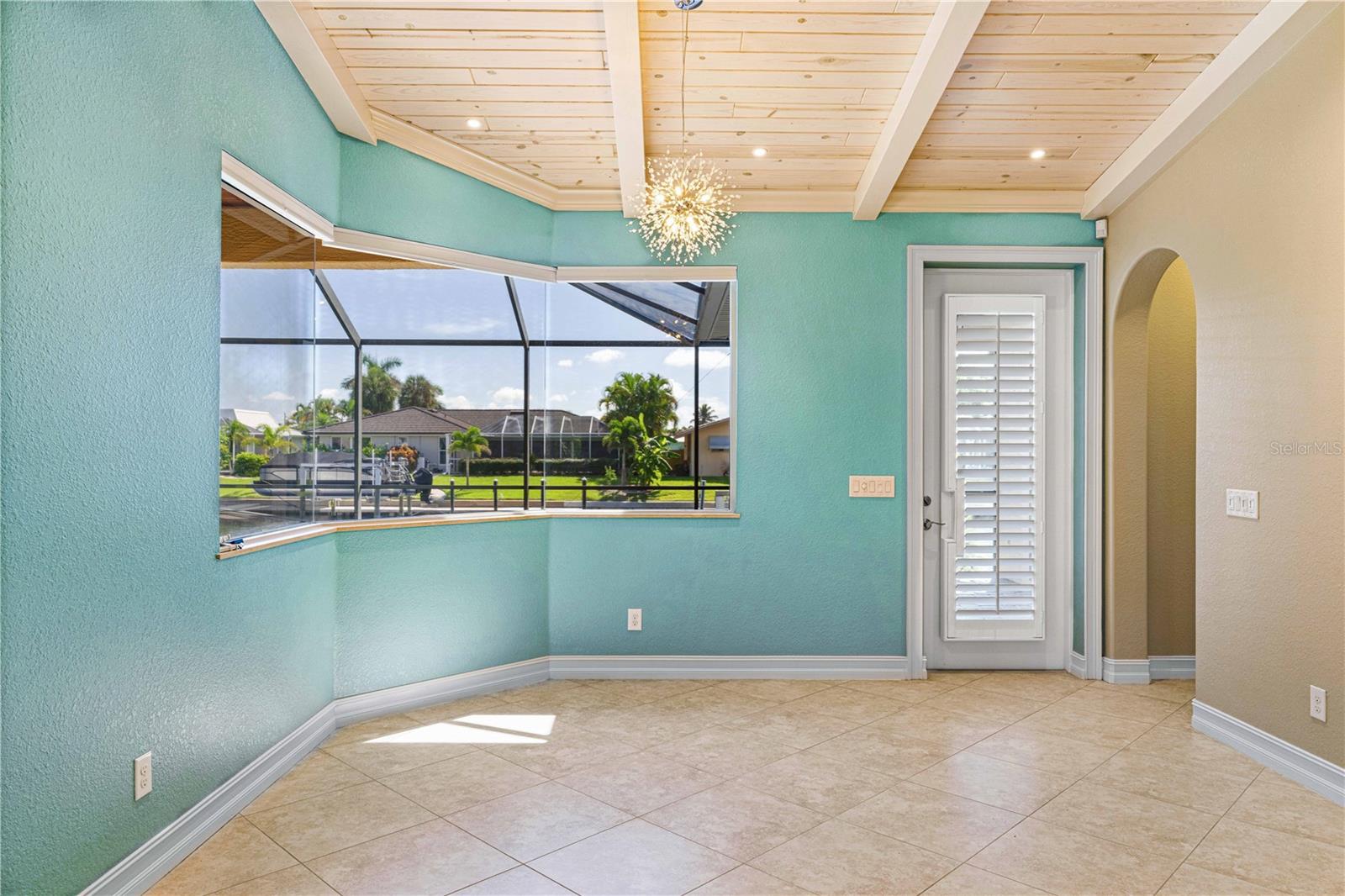 Image 40 of 83 For 48 Tropicana Drive