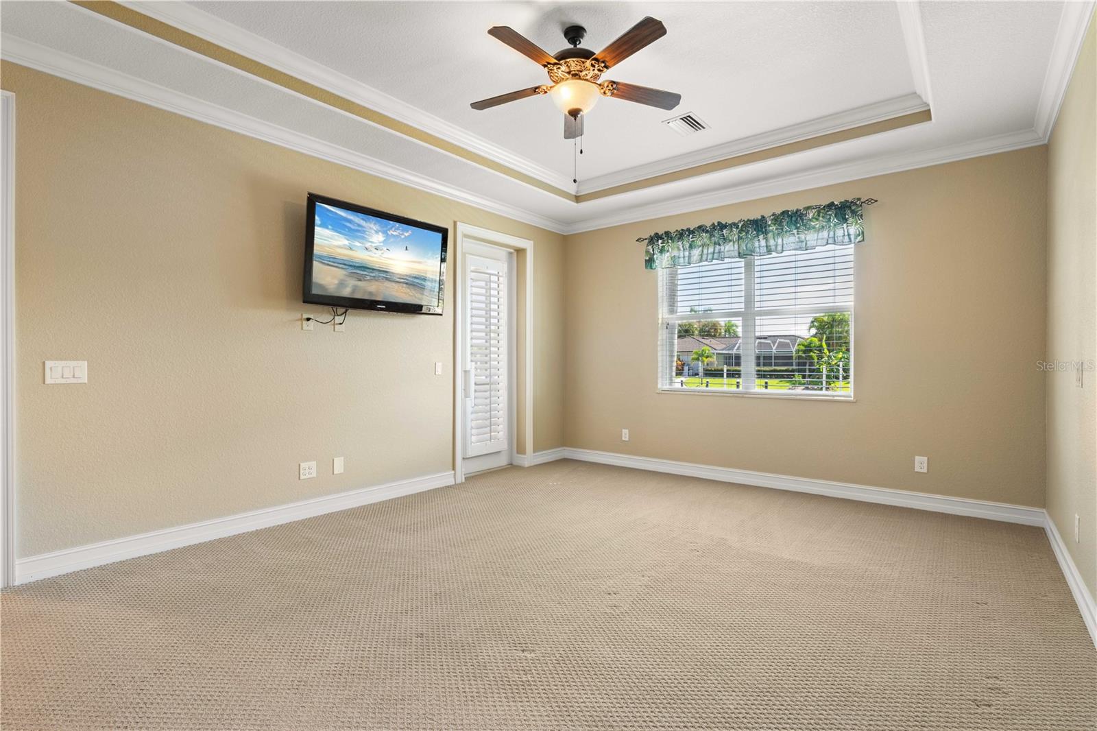 Image 42 of 83 For 48 Tropicana Drive