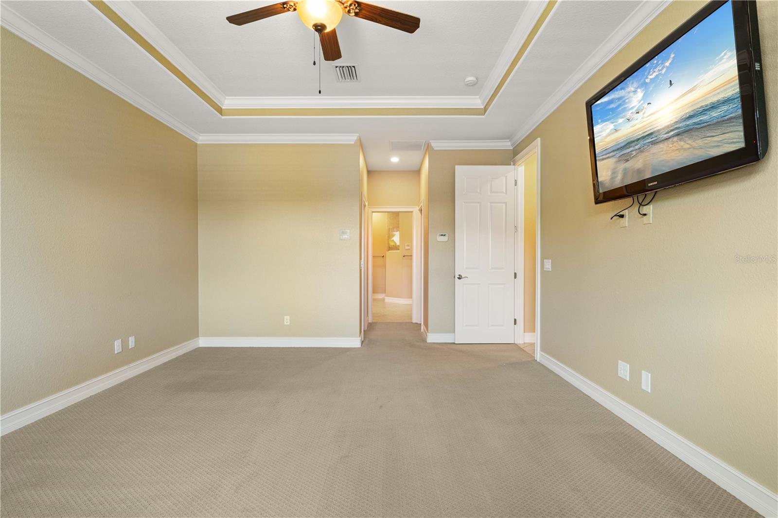 Image 43 of 83 For 48 Tropicana Drive