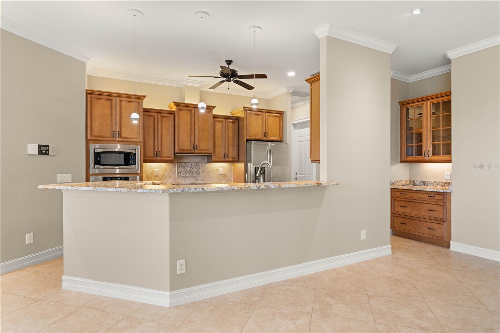 Image 7 of 83 For 48 Tropicana Drive