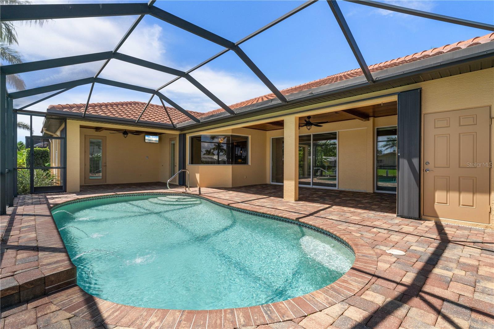 Image 70 of 83 For 48 Tropicana Drive