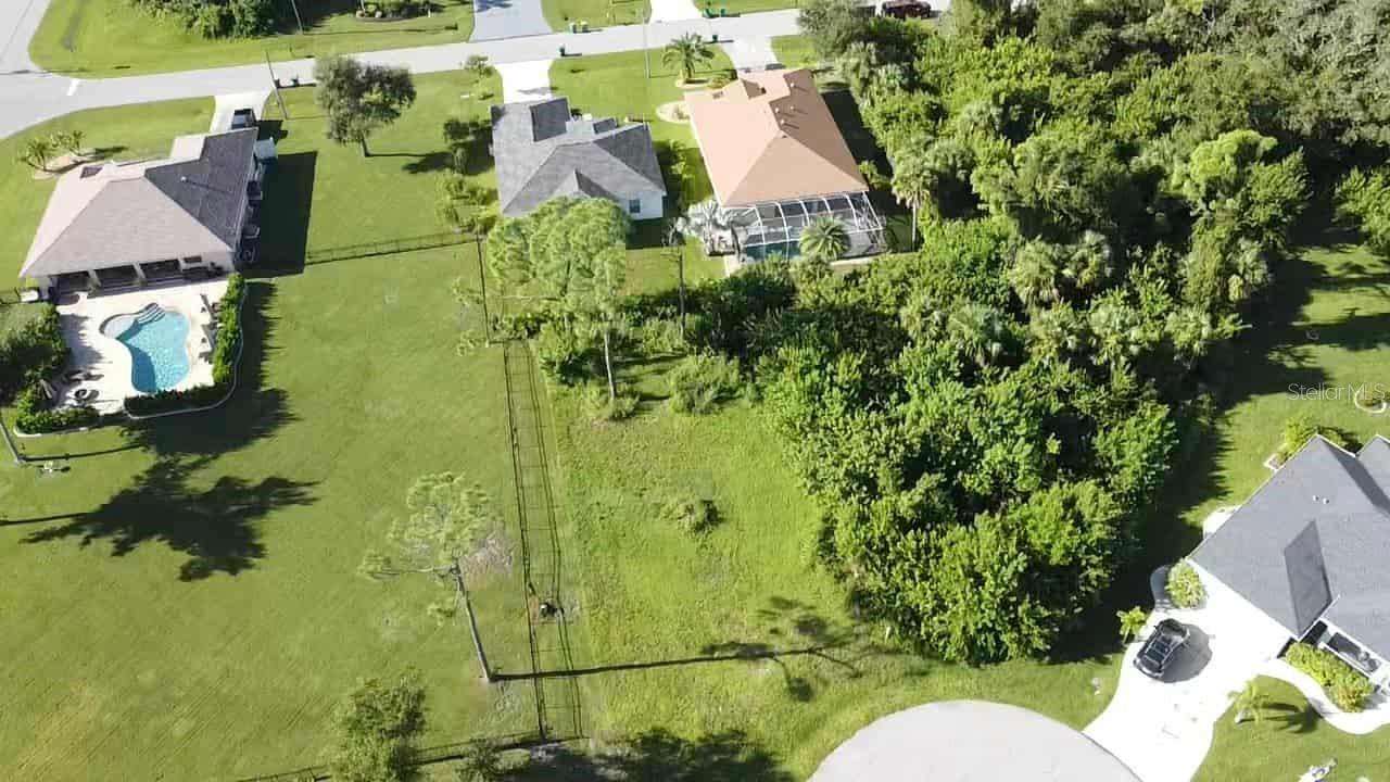 Image 8 of 10 For 105 Delway Way