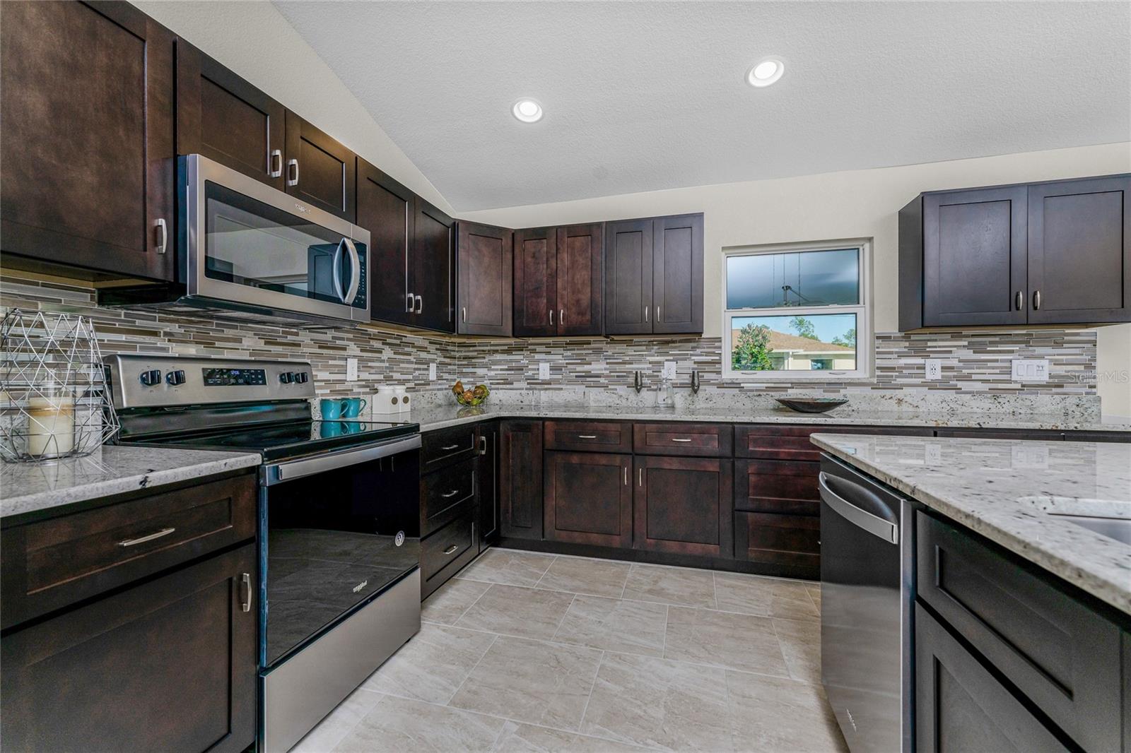 Image 11 of 40 For 2315 Littlefield Lane
