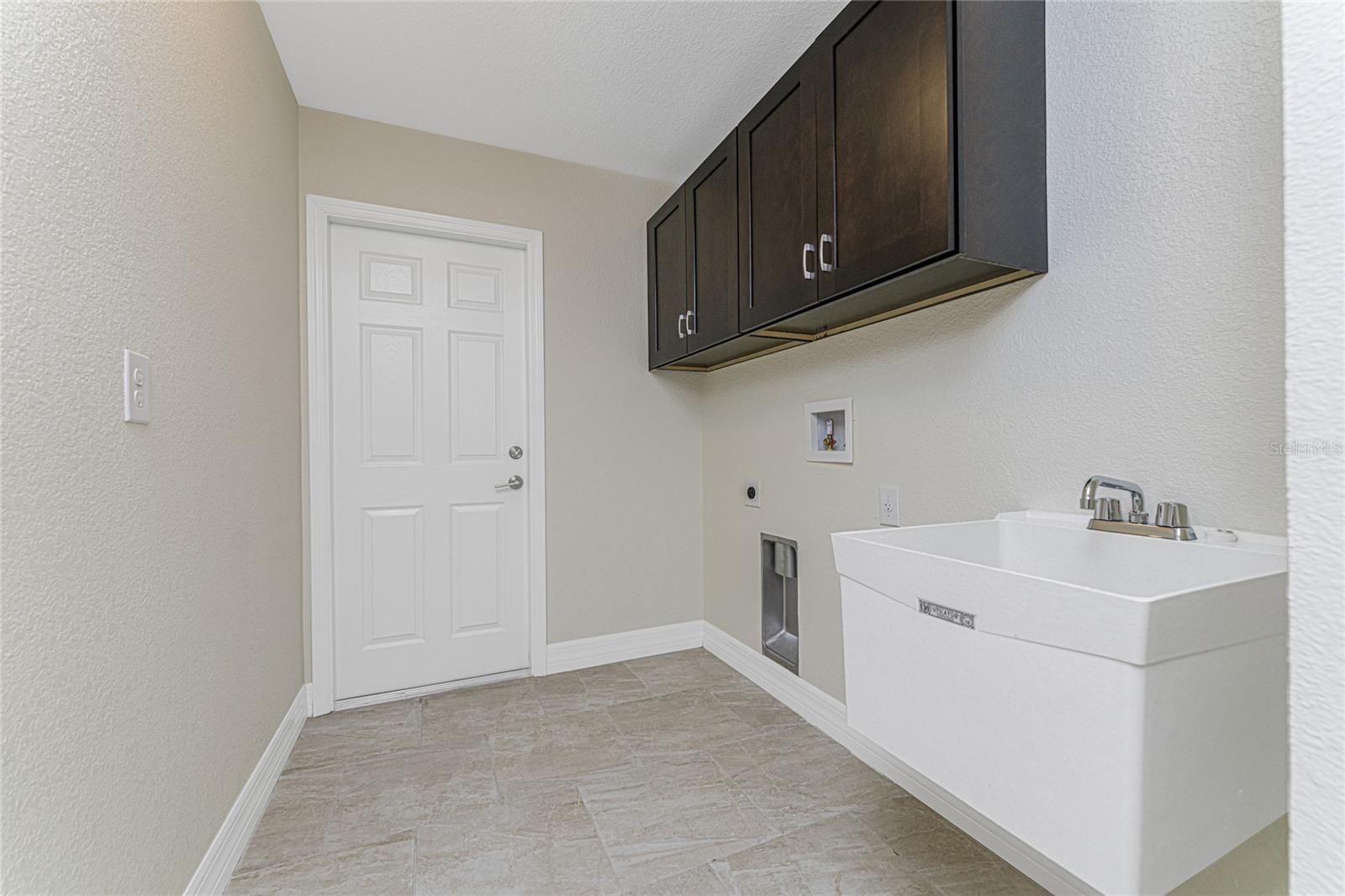 Image 33 of 40 For 2315 Littlefield Lane