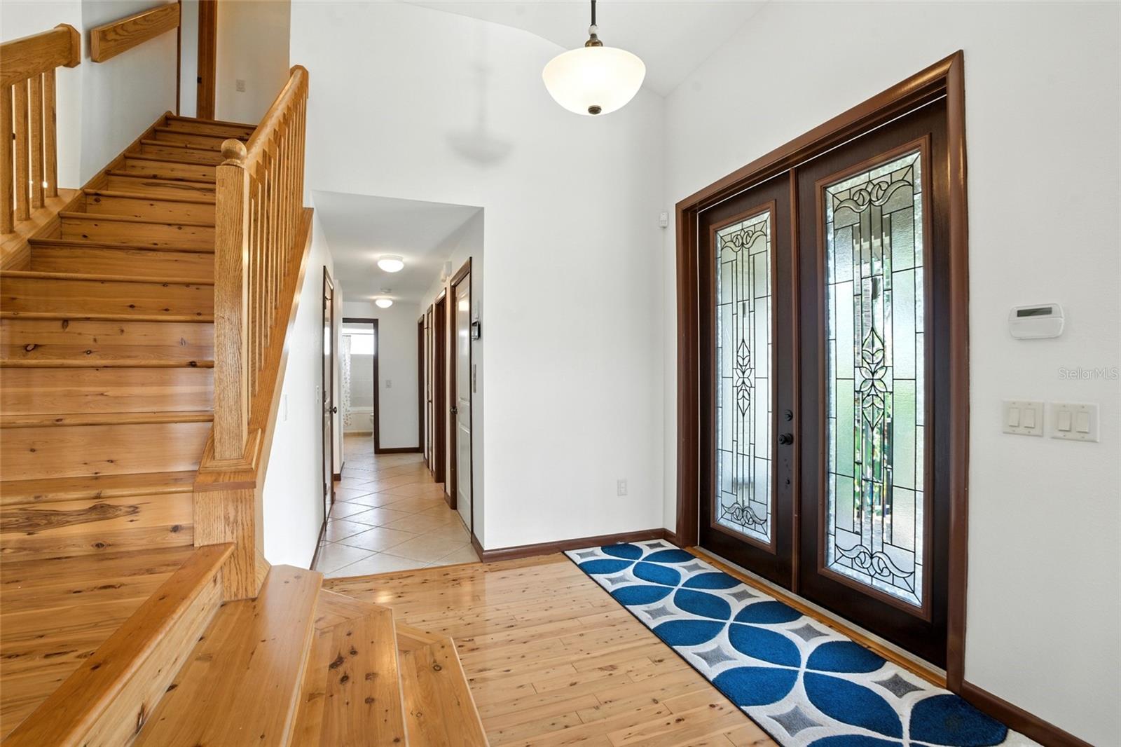 Image 16 of 100 For 10170 & 10180 Creekside Drive