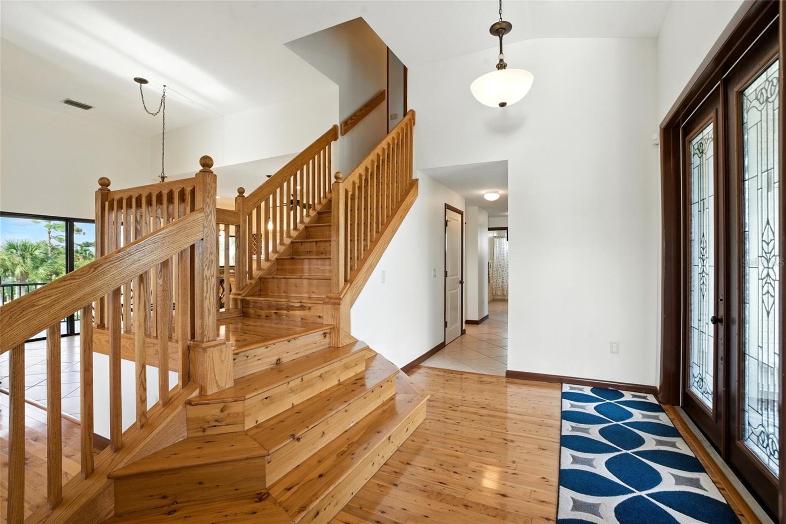 Image 17 of 100 For 10170 & 10180 Creekside Drive