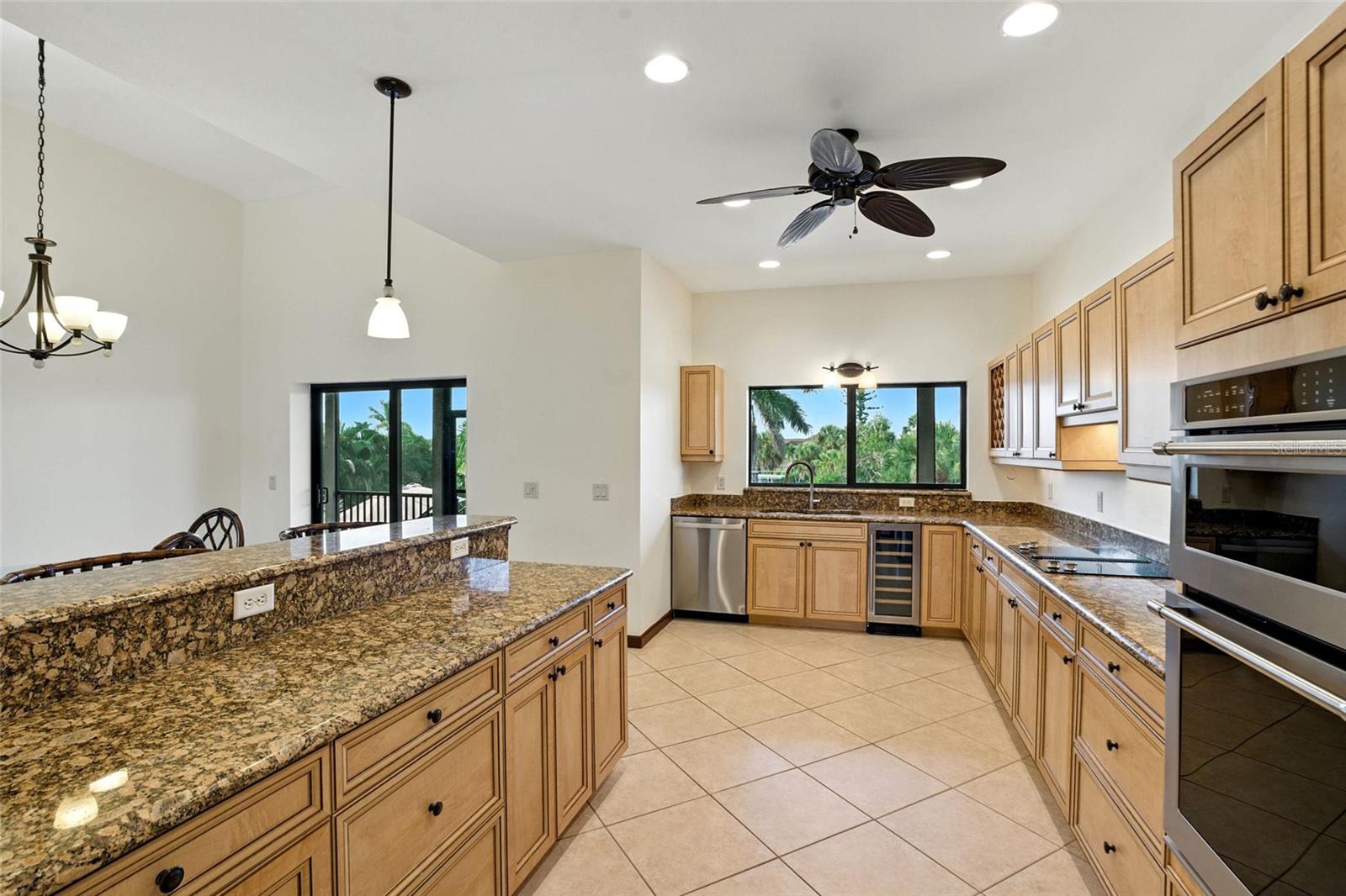 Image 29 of 100 For 10170 & 10180 Creekside Drive