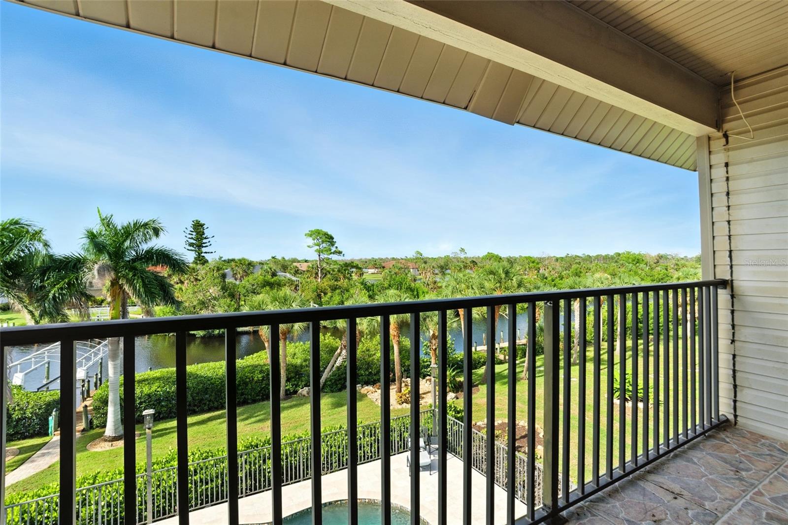 Image 44 of 100 For 10170 & 10180 Creekside Drive