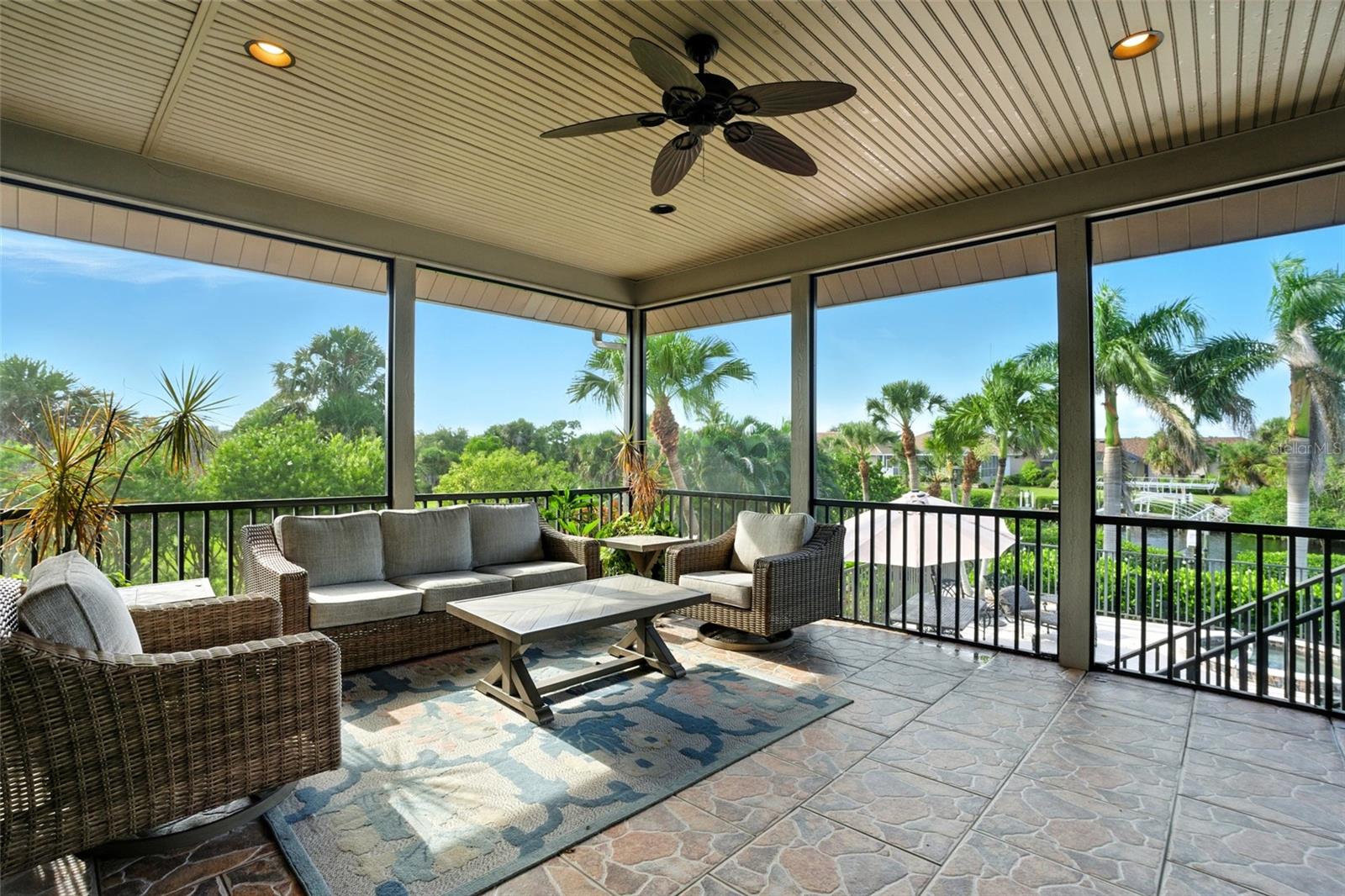 Image 46 of 100 For 10170 & 10180 Creekside Drive