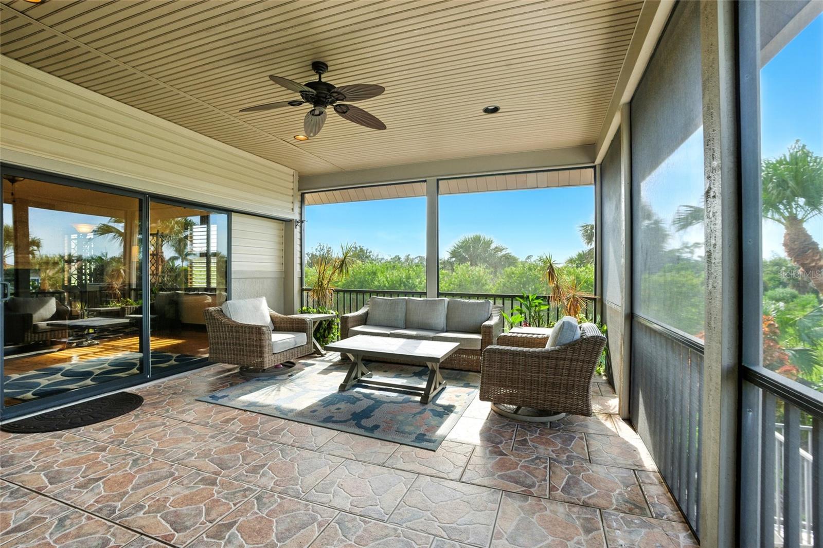 Image 48 of 100 For 10170 & 10180 Creekside Drive