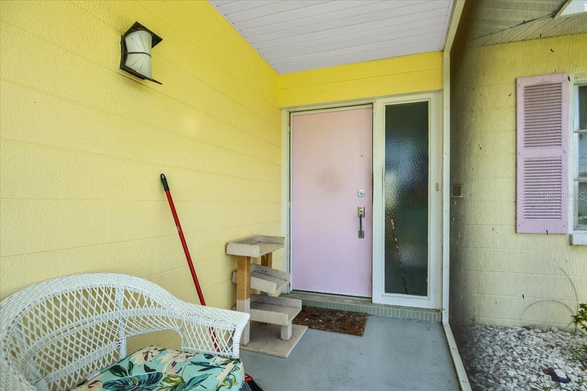 Image 4 of 25 For 371 Peppertree Road