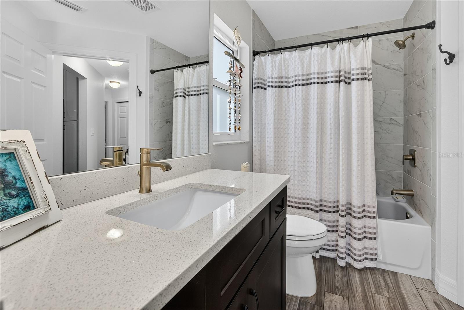 Image 22 of 39 For 25212 Alcazar Drive