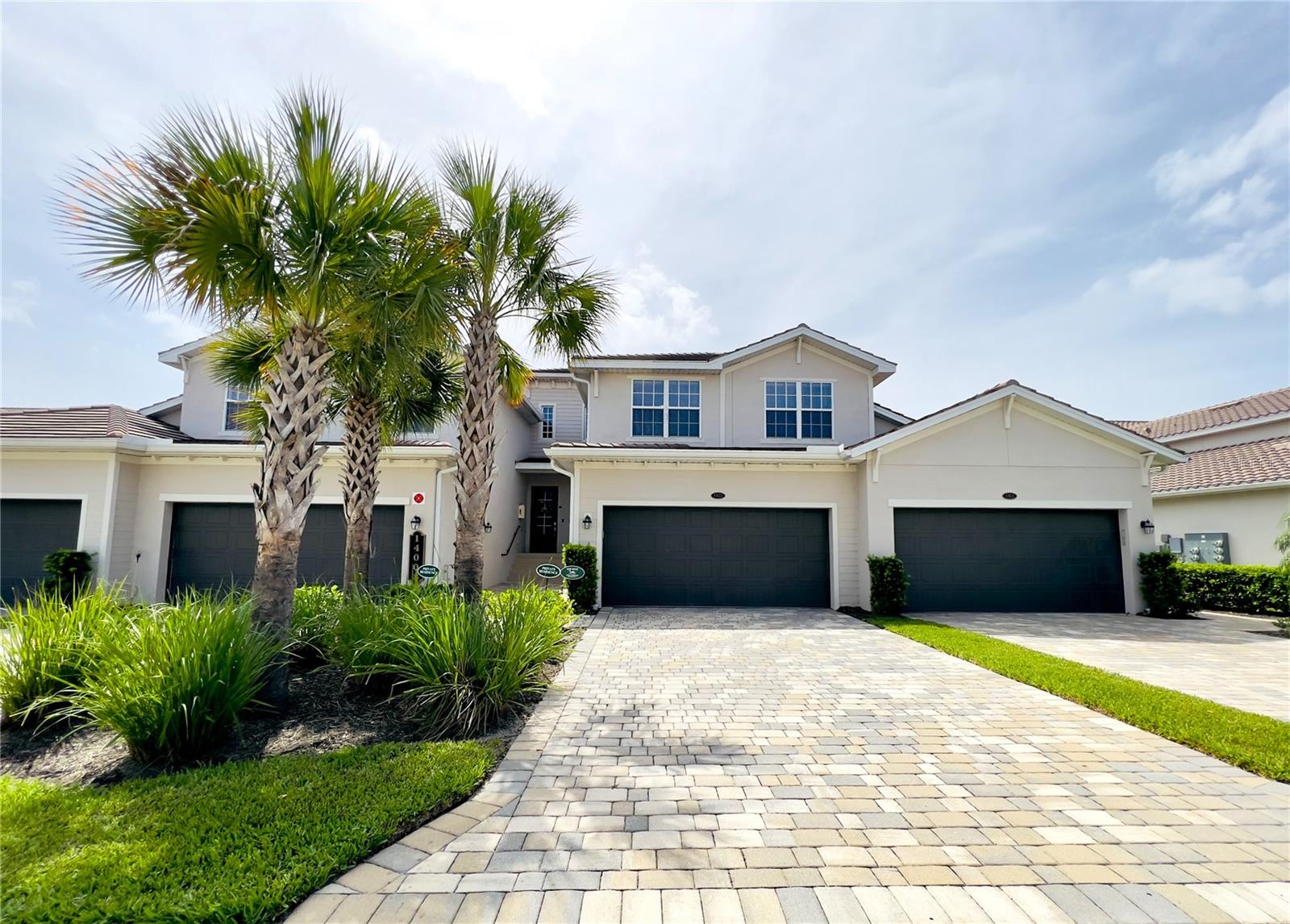 Image 2 of 48 For 14008 Black Beauty Drive 1822