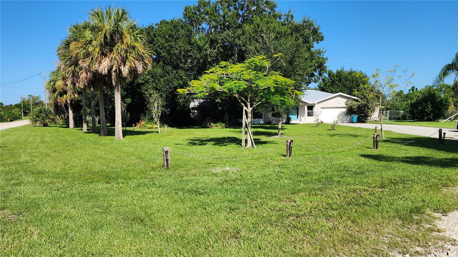 Image 44 of 66 For 8516 Riverside Drive