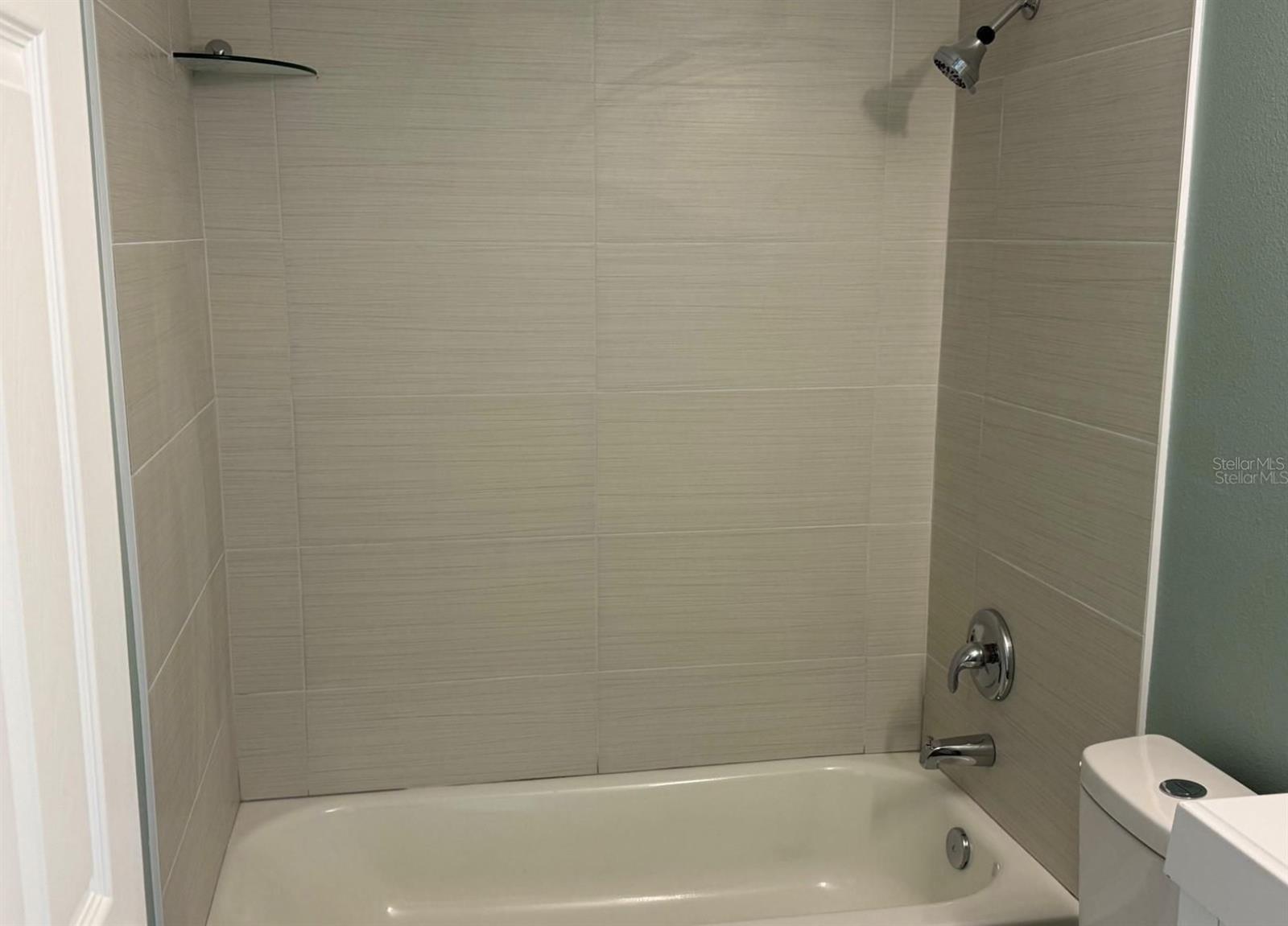 Image 8 of 12 For 1258 Barbara Drive 202