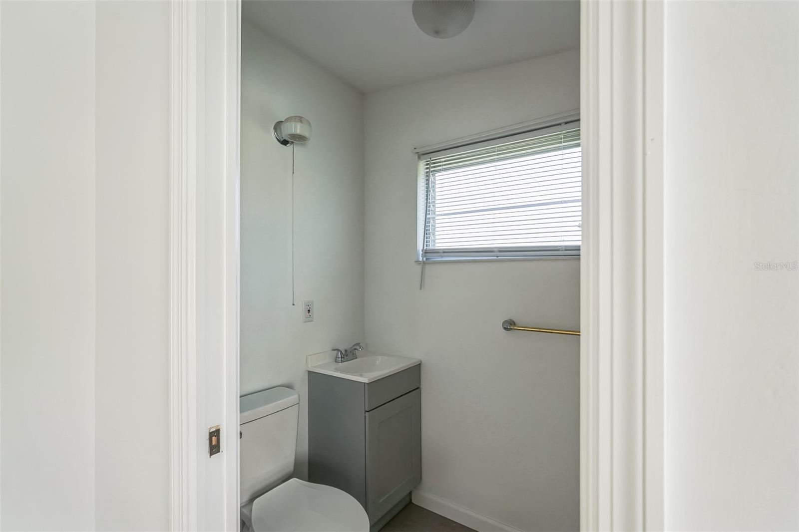 Image 14 of 26 For 8772 Herbison Avenue