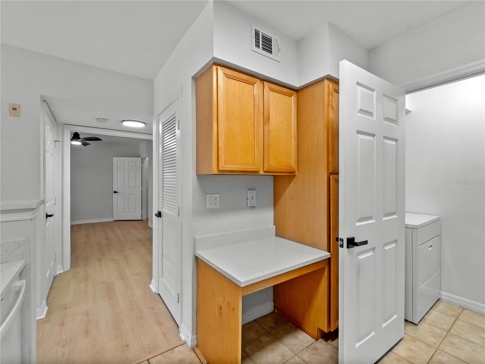 Image 15 of 39 For 1120 Villagio Circle 202