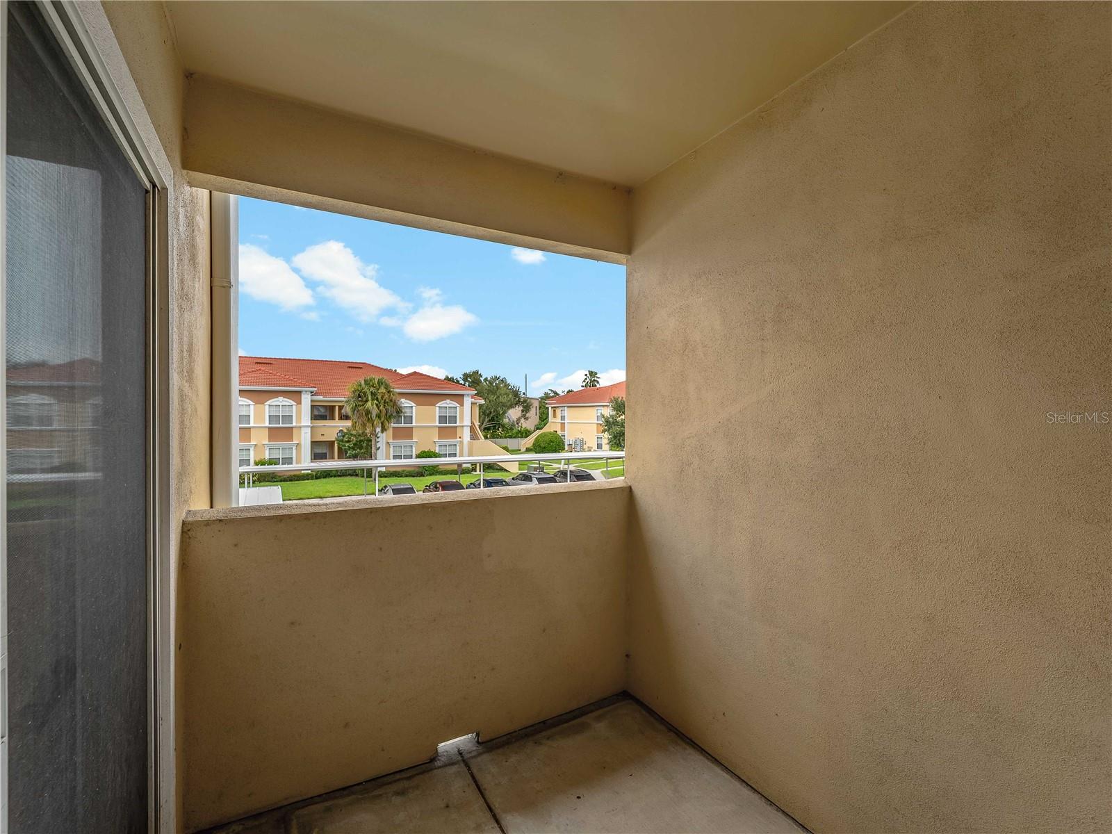 Image 27 of 39 For 1120 Villagio Circle 202