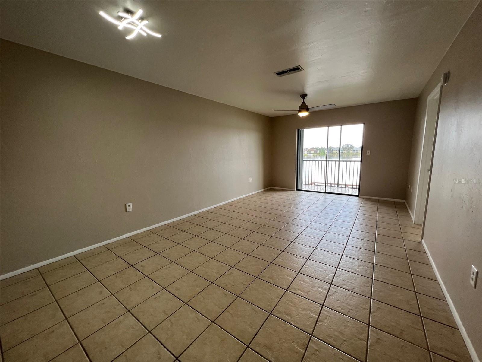 Image 10 of 38 For 25225 Rampart Boulevard 2006