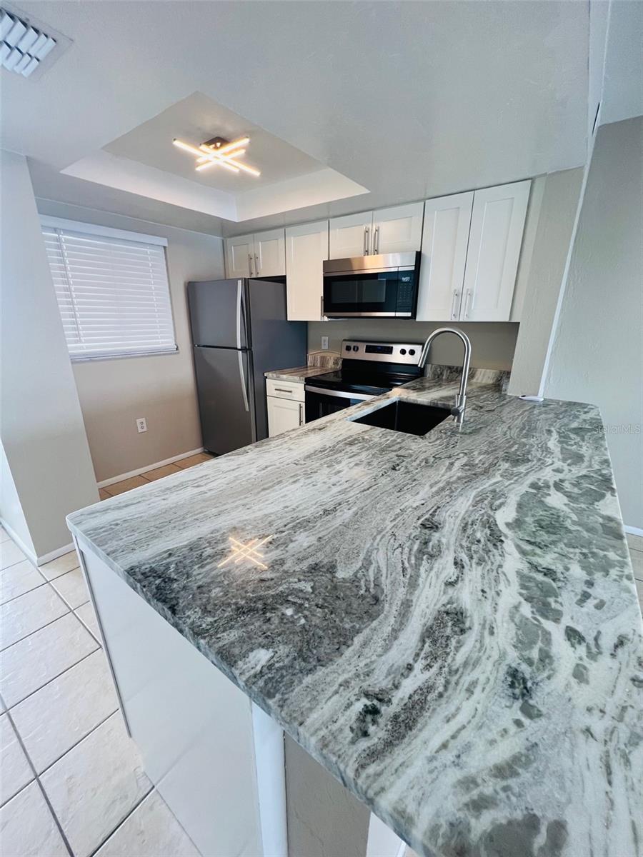Image 5 of 38 For 25225 Rampart Boulevard 2006