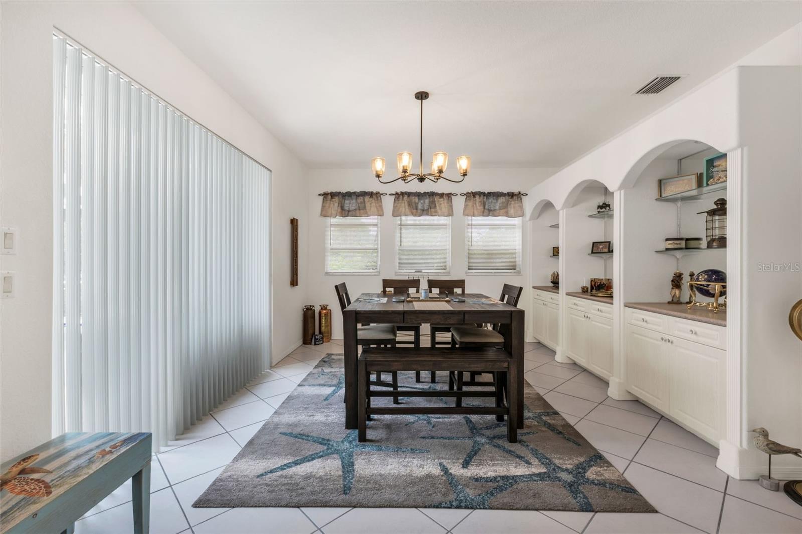 Image 13 of 80 For 2209 Baybell Street