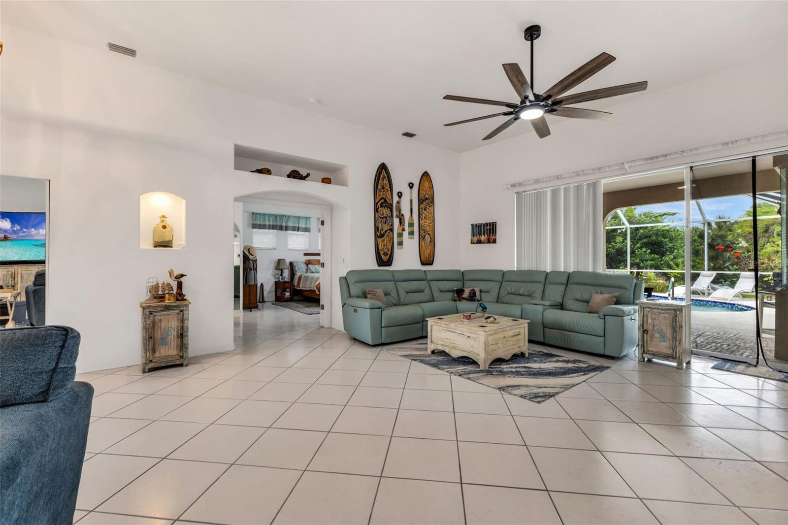 Image 8 of 80 For 2209 Baybell Street